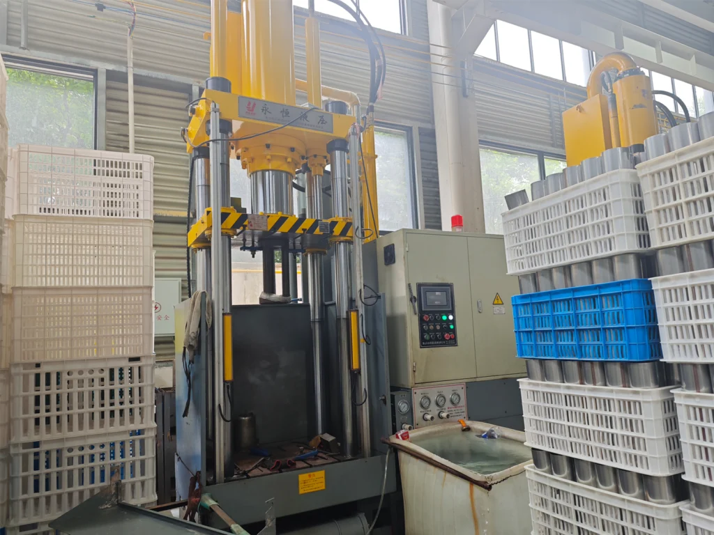 Tooling & Molded Physical Sample — Icoflask